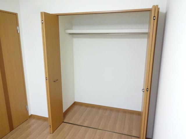 収納　クローゼット