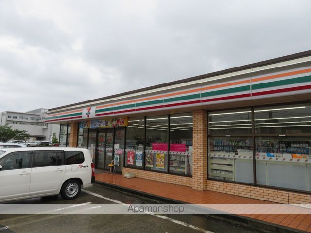 コンビニ　セブンイレブン（コンビニ）まで1439m