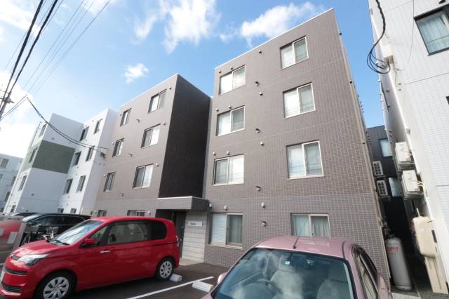 建物外観　綺麗な外観です♪