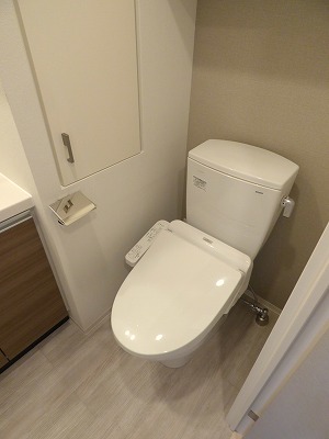 トイレ　※別部屋参考写真