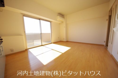 居室・リビング　リビング（類似室内）