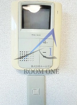 セキュリティ　モニター付きインターホンです。