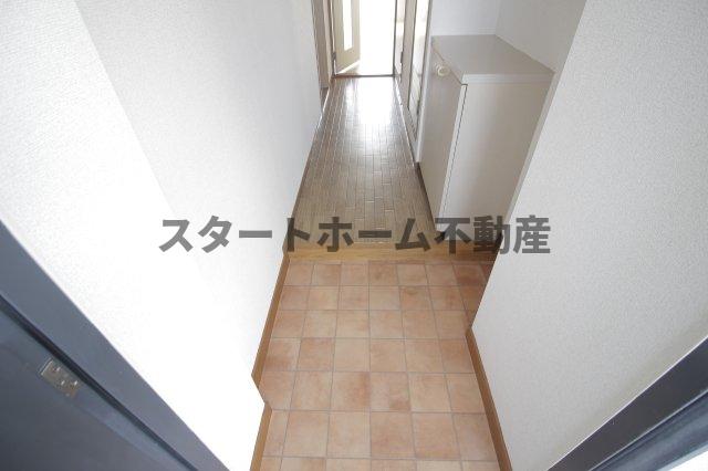 玄関　シンプルで使いやすい玄関です