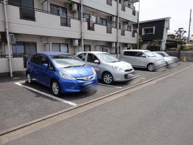 駐車場　★駐車場です★