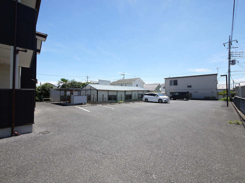 駐車場　駐車場2台付きです。