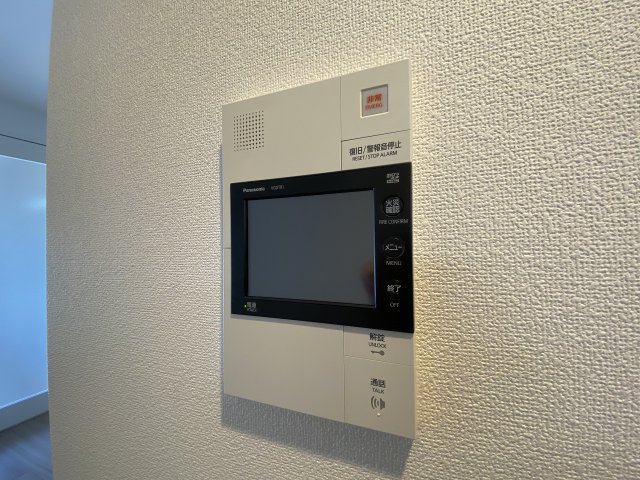 セキュリティ　TVモニター付きインターホンです