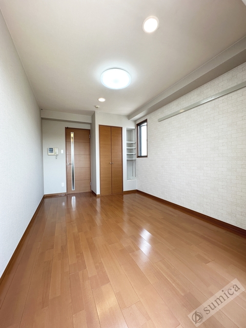 居室・リビング　角部屋となっております♪♪