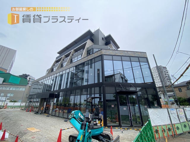建物外観　駅が見える近さは、魅力的ですね。