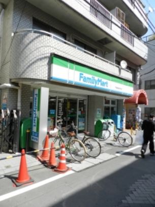 コンビニ　ファミリーマート戸越銀座駅西店（コンビニ）まで257m