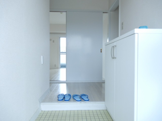 玄関　図面と現状に相違がある場合には現状を優先