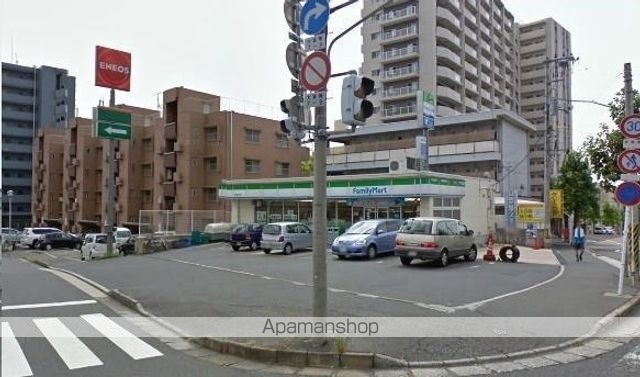 コンビニ　ファミリーマート　高須駅前店（コンビニ）まで400m