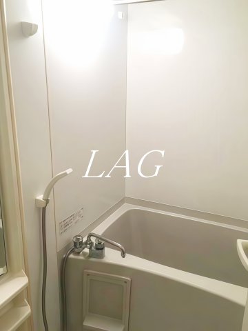 バス・シャワールーム　お風呂です。