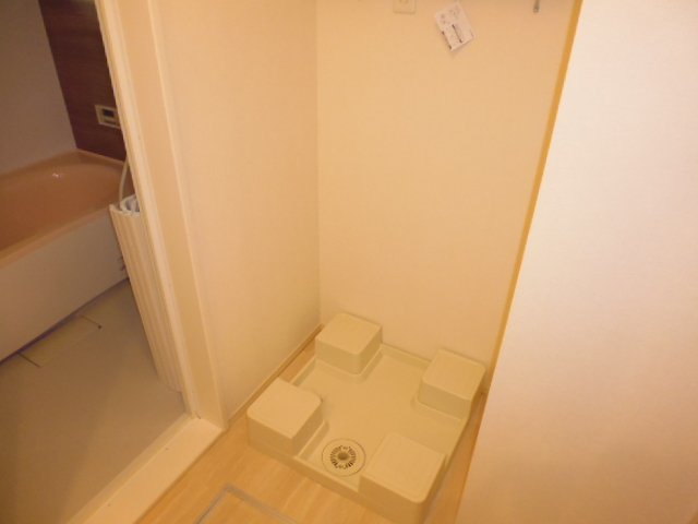 その他　洗濯機置き場