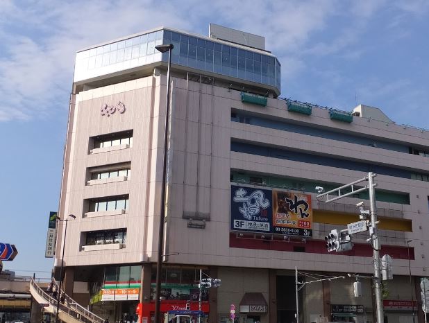 スーパー　ＬＩＶＩＮ・錦糸町店（スーパー）まで123m