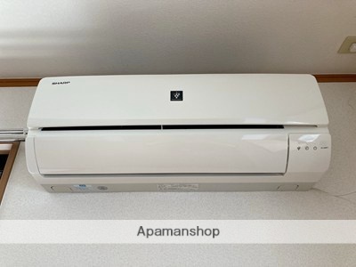 アレックスハイムのその他写真