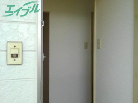 セキュリティ　同型参考写真
