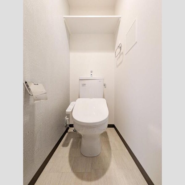 トイレ　※同施工会社のイメージ写真※