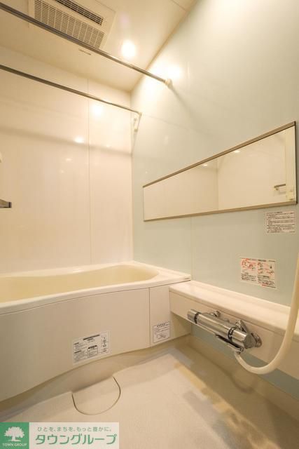 バス・シャワールーム　※写真は同タイプ住戸です。