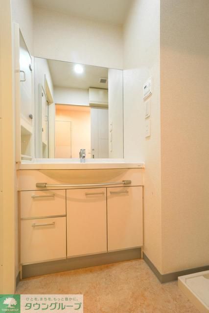洗面設備　※写真は同タイプ住戸です。