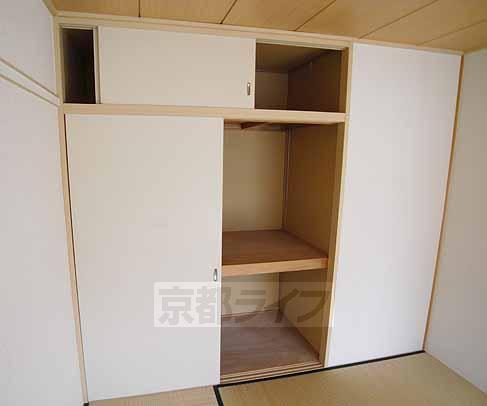 収納　布団も入る押入れです