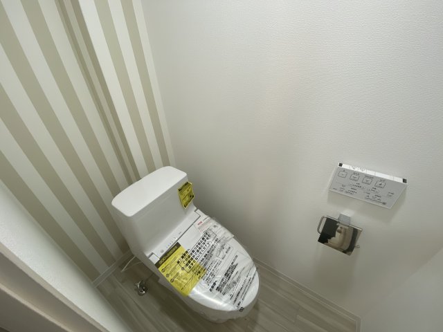 トイレ　清潔感のあるトイレです