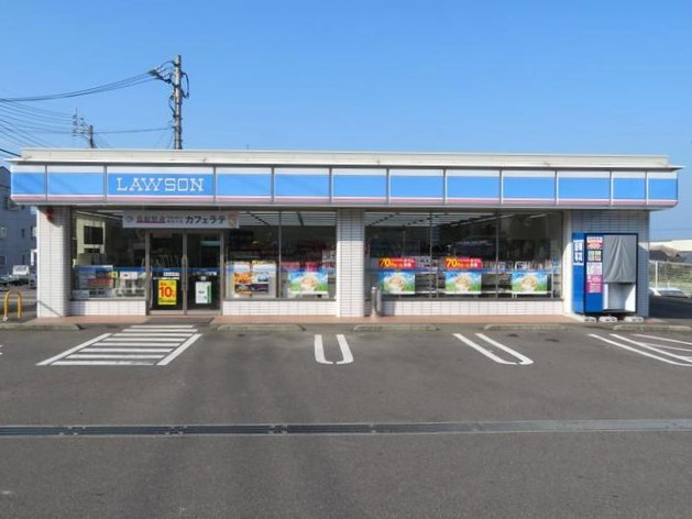 コンビニ　ローソン四国中央土居店（コンビニ）まで500m