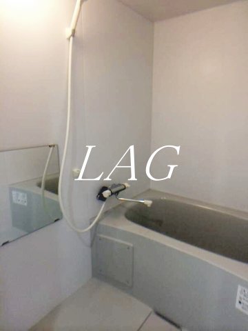 バス・シャワールーム　お風呂です。