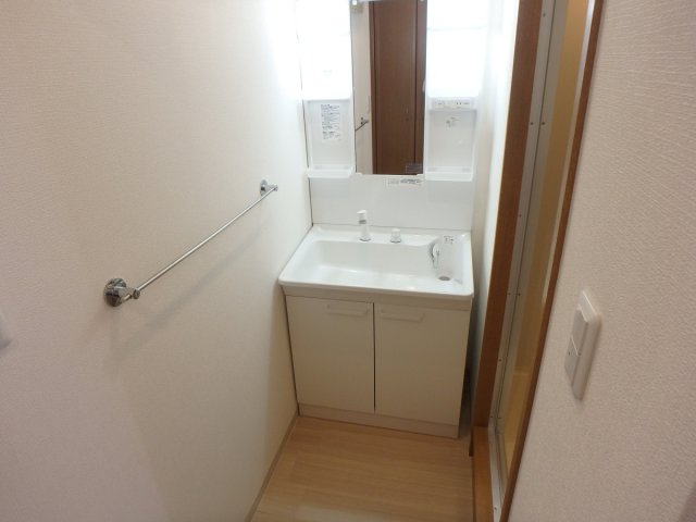洗面設備　洗面所です