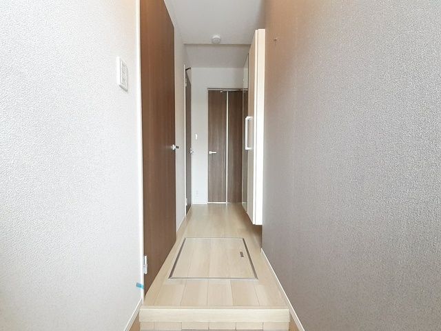 玄関　落ち着いた玄関です