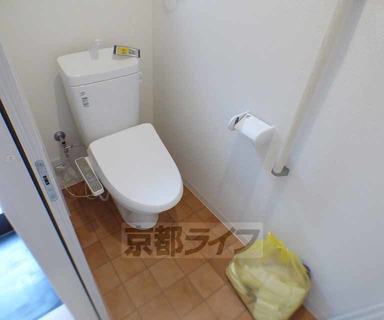 トイレ　清潔感のあるトイレです。