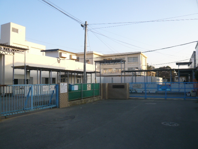 小学校　茅ヶ崎市立浜須賀小学校（小学校）まで350m
