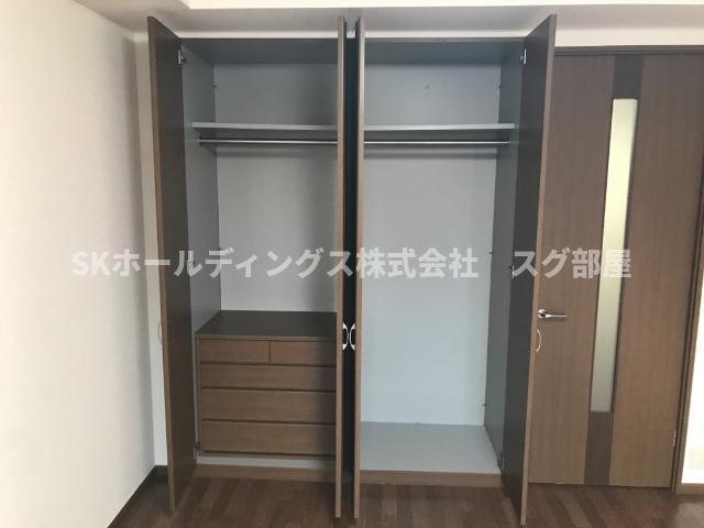 収納　洋室収納