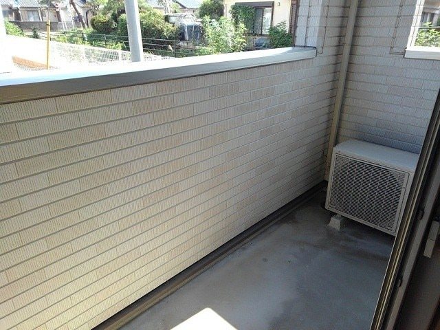 バルコニー　図面と現状に相違がある場合には現状を優先