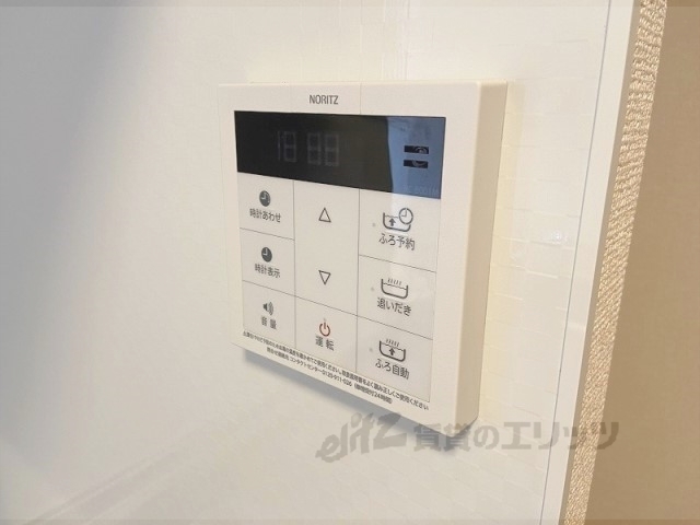 その他設備　給湯器リモコン