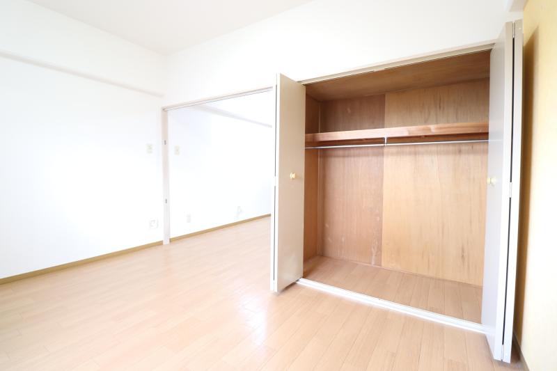 収納　洋室のクローゼット