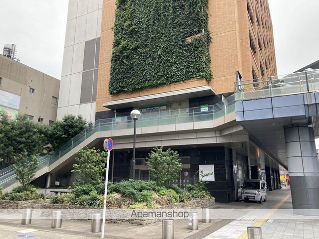 コンビニ　ファミリーマート岐阜駅前店（コンビニ）まで431m