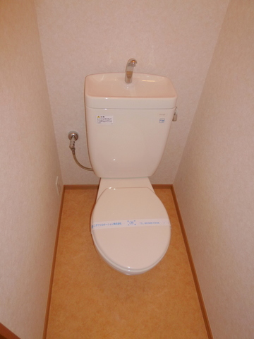 トイレ　★トイレは温水洗浄便座設置済みです★