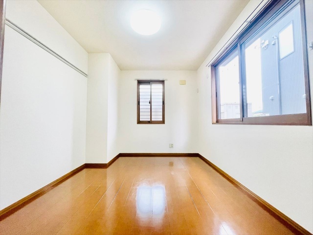 その他部屋・スペース　同一建物内１０１号室内装写真転載