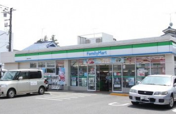 コンビニ　ファミリーマート 西東京泉町店（コンビニ）まで515m