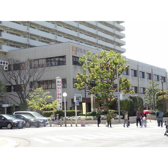 役所　福岡市西区役所（役所）まで917m