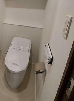 トイレ　※同仕様写真含む