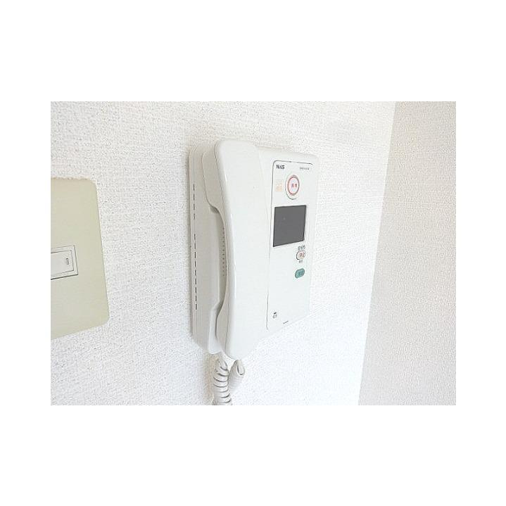 セキュリティ　顔の見える安心のオートロック付き。