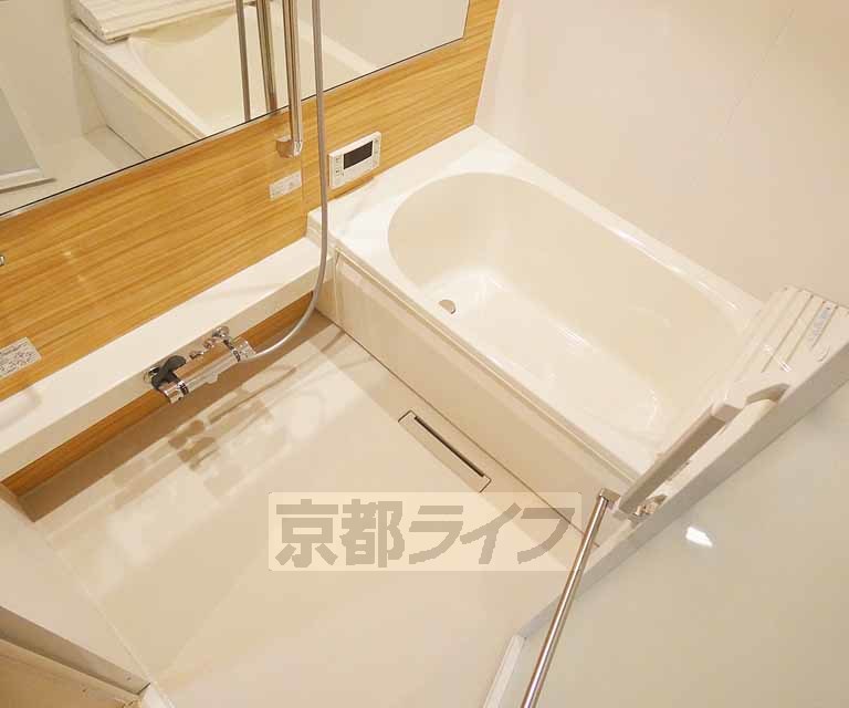 バス・シャワールーム　ゆったり入浴できます