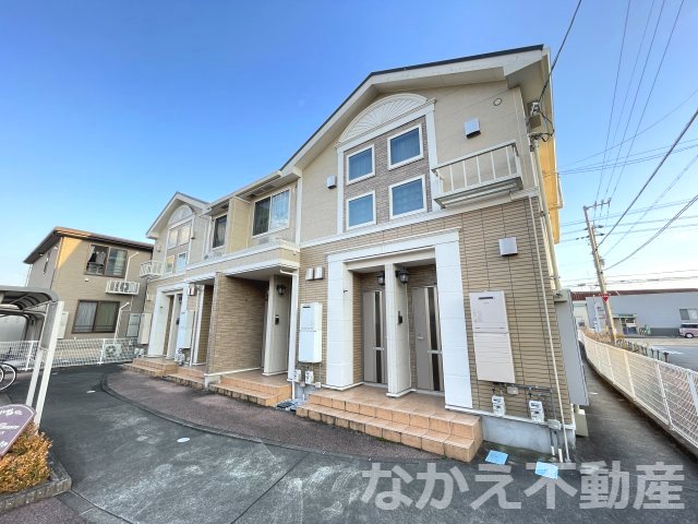 建物外観　落ち着いた雰囲気の外観です