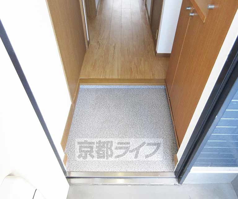 玄関　広めの玄関です。