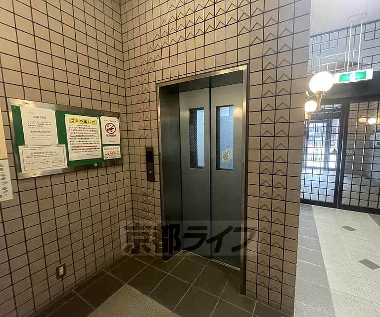 ロビー