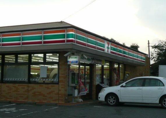 コンビニ　セブンイレブン つくば桜柴崎店（コンビニ）まで566m