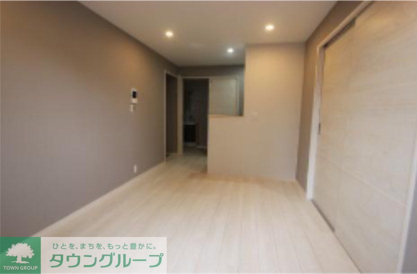 居室・リビング　※同建物設備施工例　現況優先