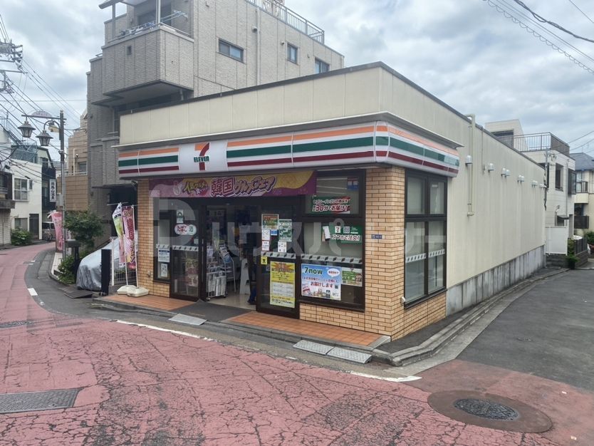 コンビニ　セブンイレブン北区滝野川2丁目店（コンビニ）まで450m