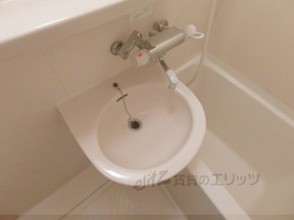 洗面設備　洗面所